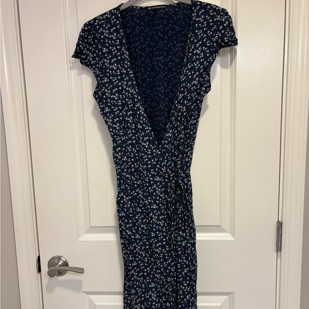 Brandy Melville Robbie Dress / Robbie Wrap Dress in navy floral